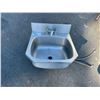 Image 1 : STAINLESS STEEL COMMERCIAL WALL MOUNTED SINK