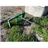 Image 1 : JOHN DEERE FRONTIER 1XFAB 12EKC000345 ROUND BALE SPEAR ATTACHMENT
