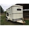 Image 2 : 1991 CIRCLE J MUSTANG, DOUBLE AXLE, 2 HORSE STOCK TRAILER, VIN 46YSP1221M1039954,