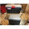 Image 1 : 12V/120V COLEMAN COOLER & RUBBERMAID STORAGE BIN