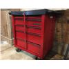 Image 2 : TASK FORCE 5 DRAWER ROLLING TOOL CABINET WITH KEYS