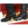 Image 2 : PAIR DONALD J PLINER LADIES SIZE 9.5 BLACK LEATHER BOOTS