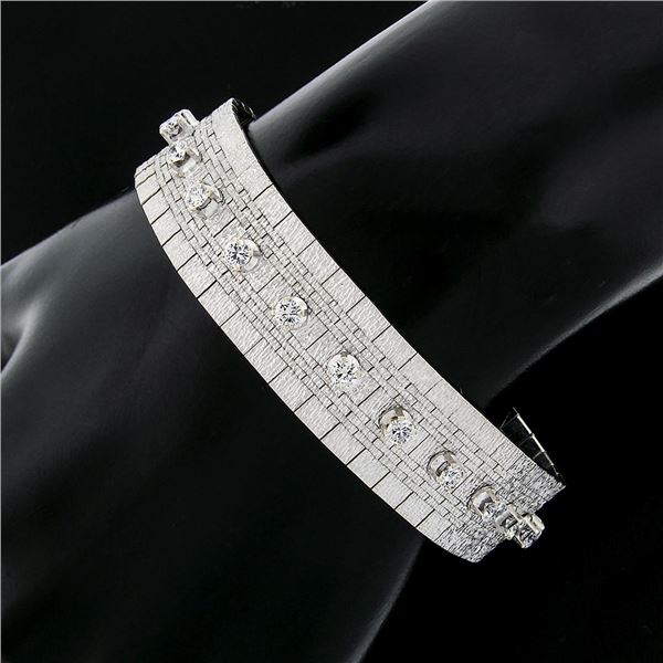 Vintage 18k White Gold 2.40 ctw Round Diamond 15mm Wide Brick Mesh Link Bracelet