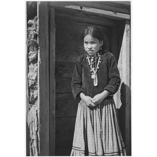 Adams - Dinee Girl 2 Canyon de Chelle, Arizona