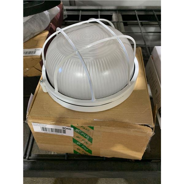 Vapor Proof Sauna/Steam Room Lamp with metal Guard