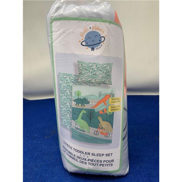 Plush Planet Reversible Comforter 2pc Toddler Sleep Set