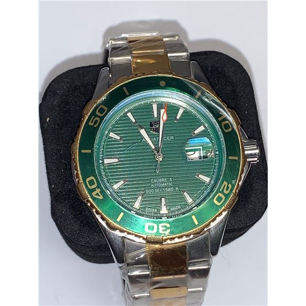 NEW Tag Heuer Aquaracer 500m date faced Wrist watch. (NO PAPERWORK OR CERTIFICATE OF AUTHENTICITY)