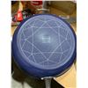 Image 2 : Blue Diamond 14" Non-Stick Frying Pan with Easy Lift Handle