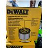 Image 3 : Lot of 2 DeWalt Standard Wet/Dry Vacuum Filters