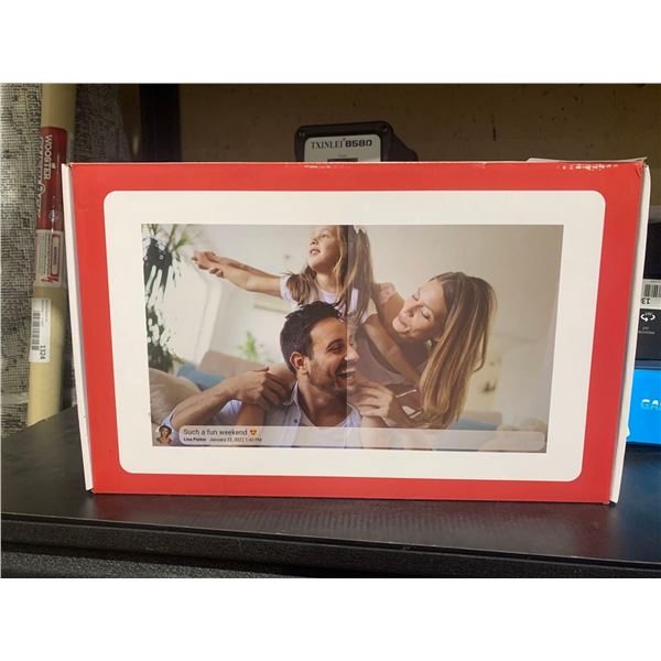 Digital Photo Frame