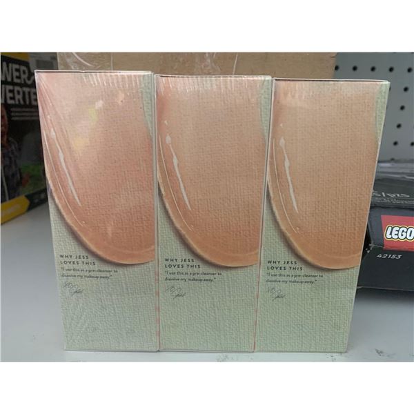 Honest Beauty Makeup Cleanser 118.2ml x 3