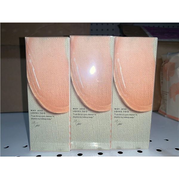 Honest Beauty Makeup Cleanser 118.2ml x 3