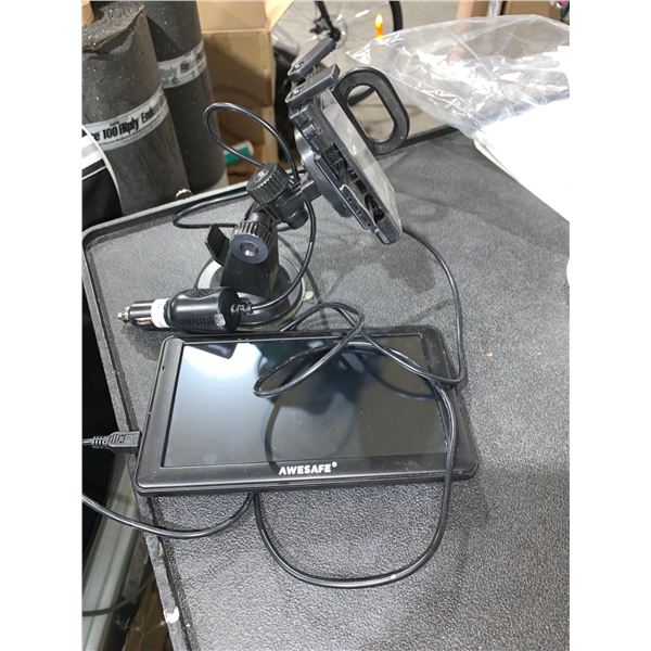 Awesafe Model A1 Auto GPS System with Suction Mount