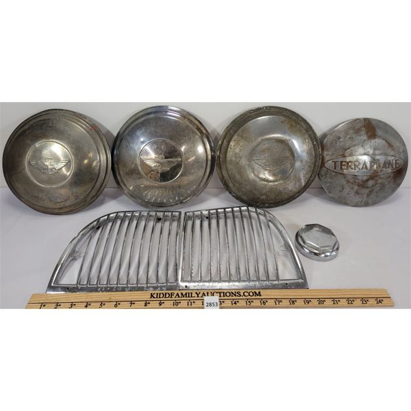 LOT OF 7 - HUBCAPS, RADIATOR CAP & '54 AUSTIN GRILLE - INCL WILLYS