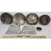 Image 2 : LOT OF 7 - HUBCAPS, RADIATOR CAP & '54 AUSTIN GRILLE - INCL WILLYS