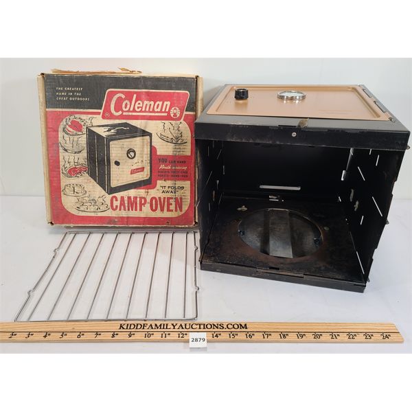 COLEMAN CAMP OVEN W/ BOX