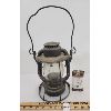 Image 1 : LOT OF 2 - DIETZ VESTA N.Y.C.L. LANTERN AND OUTERS GUN OILER