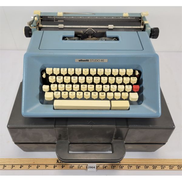OLIVETTI STUDIO 46 MANUAL TYPRWRITER