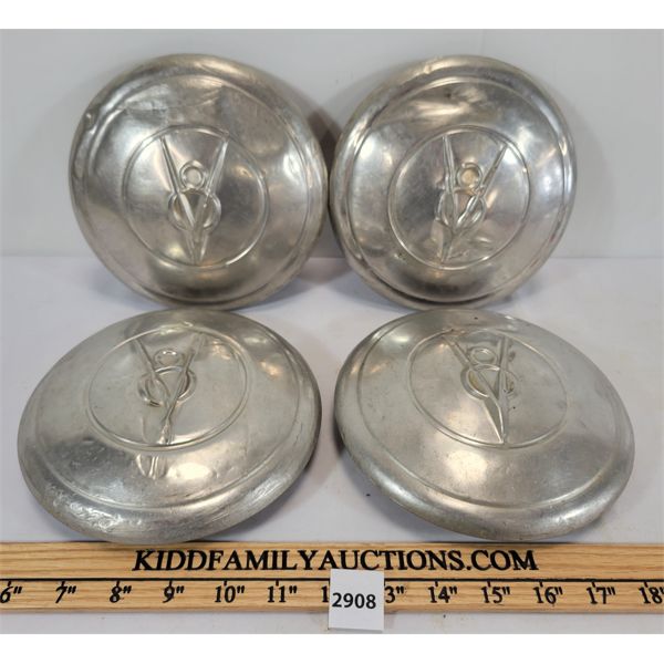 LOT OF 4 - FORD V8 HUB CAPS