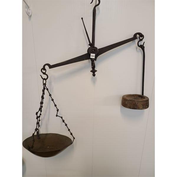 WROUGHT IRON BALANCE SCALE W/ WEIGHTS