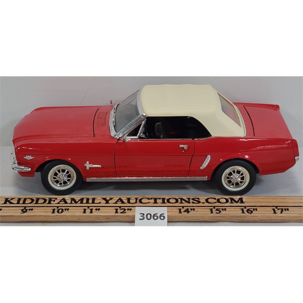 MIRA DIE CAST 1964 FORD MUSTANG - 1:18 SCALE 