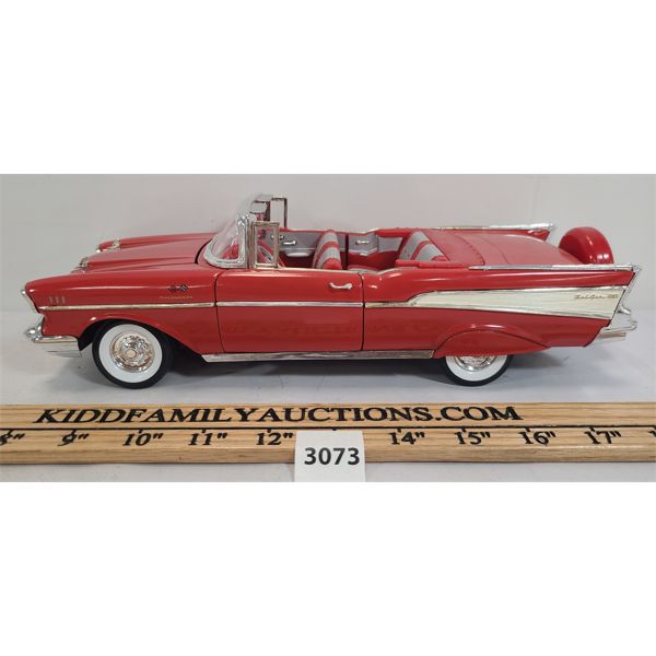 ERTL DIE CAST 1957 CHEVROLET BEL AIR MODEL - 1:18 SCALE