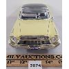 Image 2 : ROAD SIGNATURE DIE CAST DESOTO ADVENTURER MODEL - 1:18 SCALE