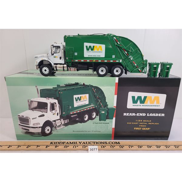 FIRST GEAR DIE CAST WASTE MANAGEMENT REAR-END LOADER W/ BOX - 1:34 SCALE
