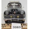 Image 2 : 1942 DIE CAST CHRYSLER TOWN & COUNTRY MODEL W/ BOX