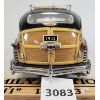Image 4 : 1942 DIE CAST CHRYSLER TOWN & COUNTRY MODEL W/ BOX