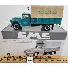 Image 1 : FIRST GEAR DIE CAST 1958 GMC CARGO TRUCK W/ BOX - 1:34 SCALE