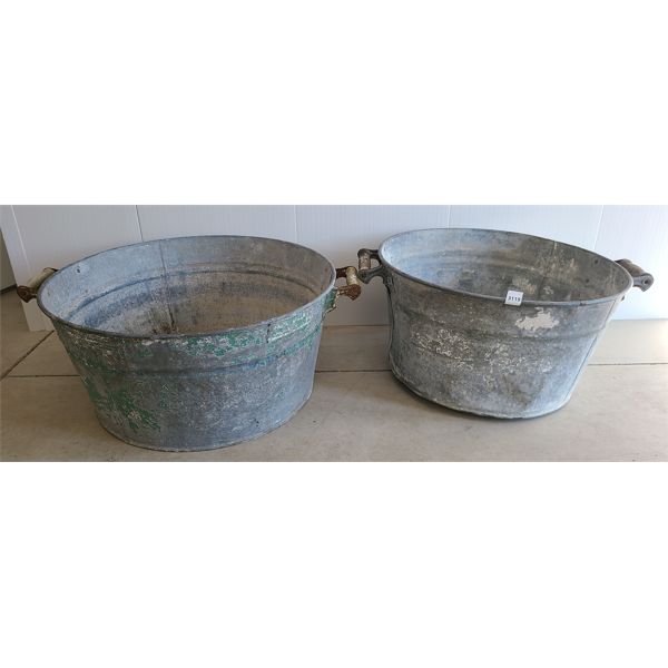 LOT OF 2 - WASH TUBS 