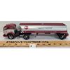 Image 1 : FIRST GEAR DIE CAST 1953 WHITE 3000 TRUCK & TRAILER - 1:34 SCALE