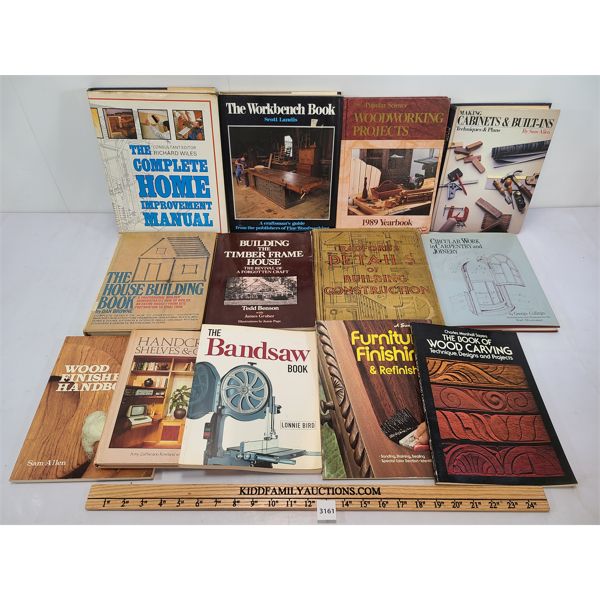 LOT OF 14 - WOOD WORKING PUBLICATIONS - INCL THE BANDSAW BOOK, THE HOUSE BUILDING BOOK, ETC
