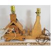 Image 3 : LOT OF 2 - CARVED FOLKART LAMPS W/ SHADES
