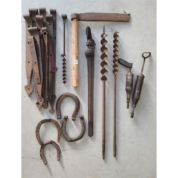 JOB LOT - HORSESHOES, AUGER DRILL BITS, STRAP HINGES & GREASE GUNS, ETC
