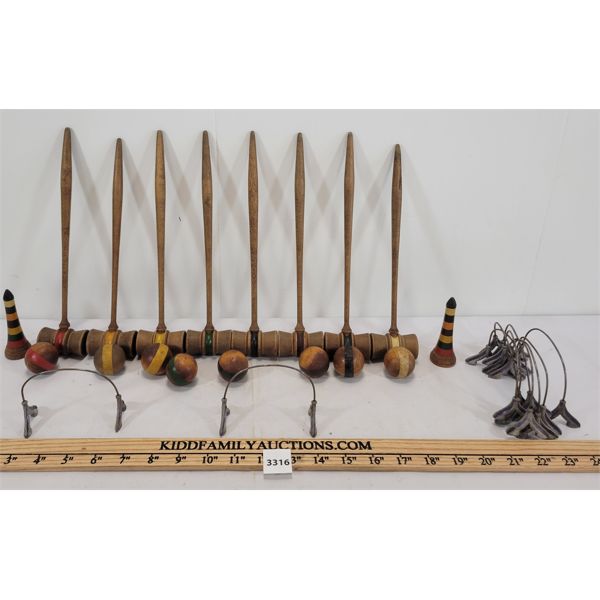 TABLETOP CROQUET GAME