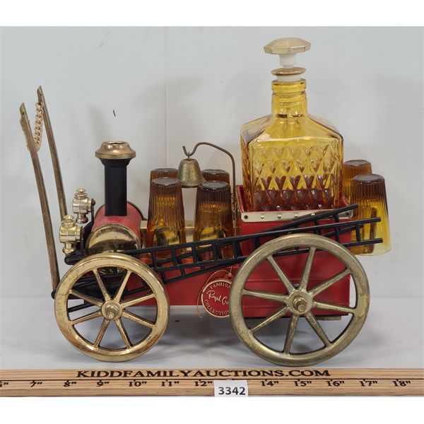 ROYAL CRAFT COLLECTION MUSICAL FIRE WAGON DECANTER