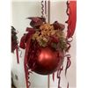 Image 3 : Ornate Marble & Brass Side Table, Crystal Fritbowl Stand w Pot Potpourri, Autumn Fruit Wreath, 3 Red