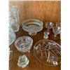 Image 3 : 17 Piece crystal set with large flower vase salad bowl and dessert bowl