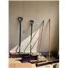 Image 1 : 2 snow-shovels and 2 large push brooms