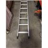 Image 2 : 24' EXTENDED ALUMINUM LADDER