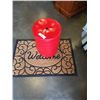 Image 3 : WELCOME DOORMAT AND RED PORCELAIN STAND
