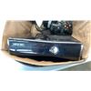 Image 8 : XBOX 360 CONSOLE WITH 2 CONTROLLERS WORKING