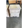 Image 2 : PAIR OF PINE 2 DRAWER NIGHTSTANDS