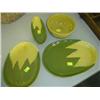 Image 1 : LOT OF 4 SHAWNEE POTTERY PCS; CORN PATTERN; (2) TRAYS (1 WITH CHIPS); 6 INCH BOWL W/ HAIRLINE; EARRE