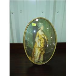 METAL OVAL GLASS PICTURE FRAME WITH LADY