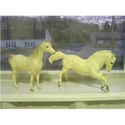 LOT OF 2 BREYER HORSES; WHITE; 1-HAS DAMAGE TO EAR