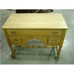 MAPLE BIRDS EYE DRESSING TABLE