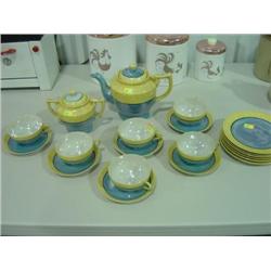 14-PC JAPAN MARKED TEA SET; POT; SUGAR BOWL; 6-CUPS & SAUCERS; 6-CAKE PLATES